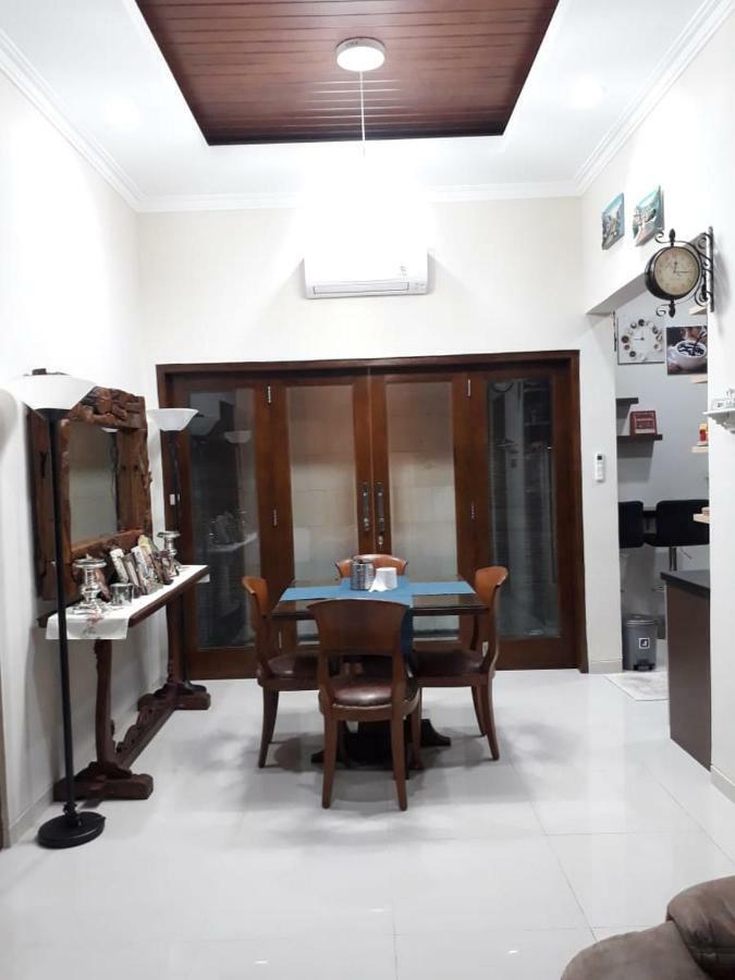 Imperial Villa Syariah Yogyakarta Exterior foto
